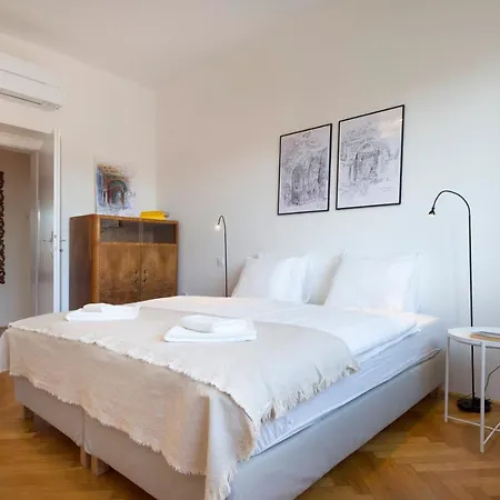 Levstikova Two-bedroom Apartman