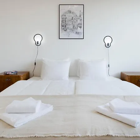 Levstikova Two-bedroom Apartman *